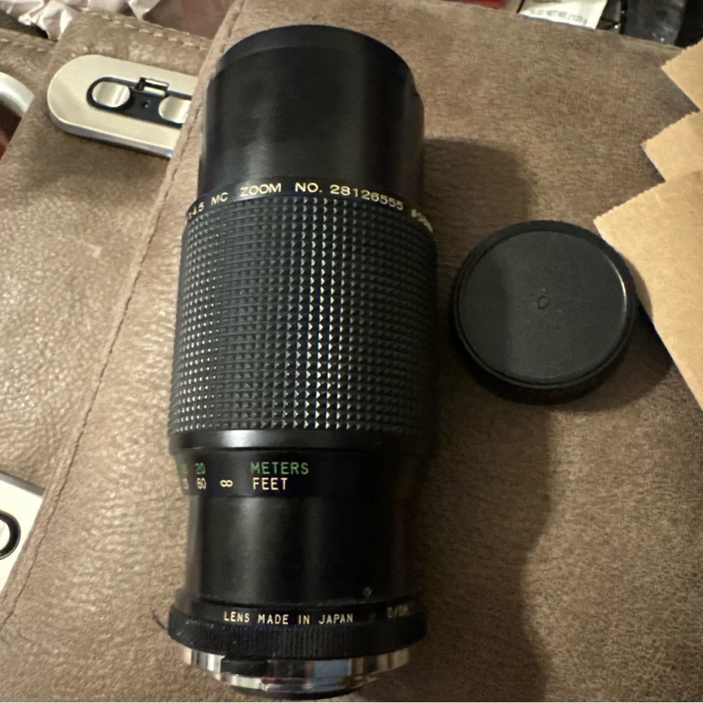 Black Telephoto Zoom Lens with Knurled Focusing Ring